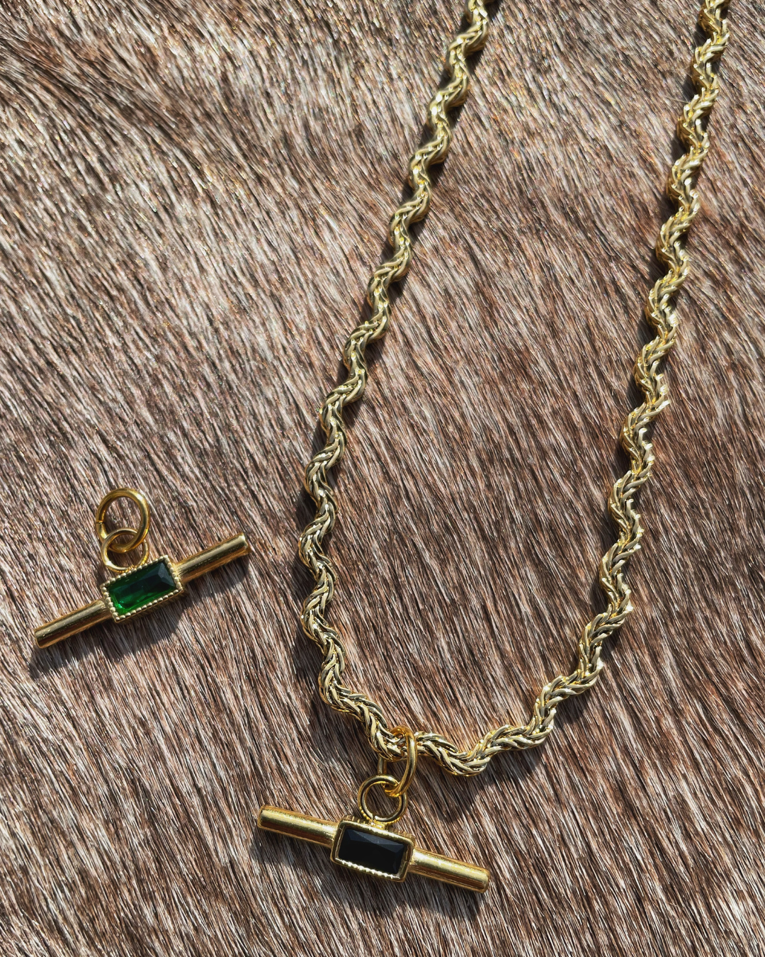 Twist Rope Necklace – Black/ Green Zircon