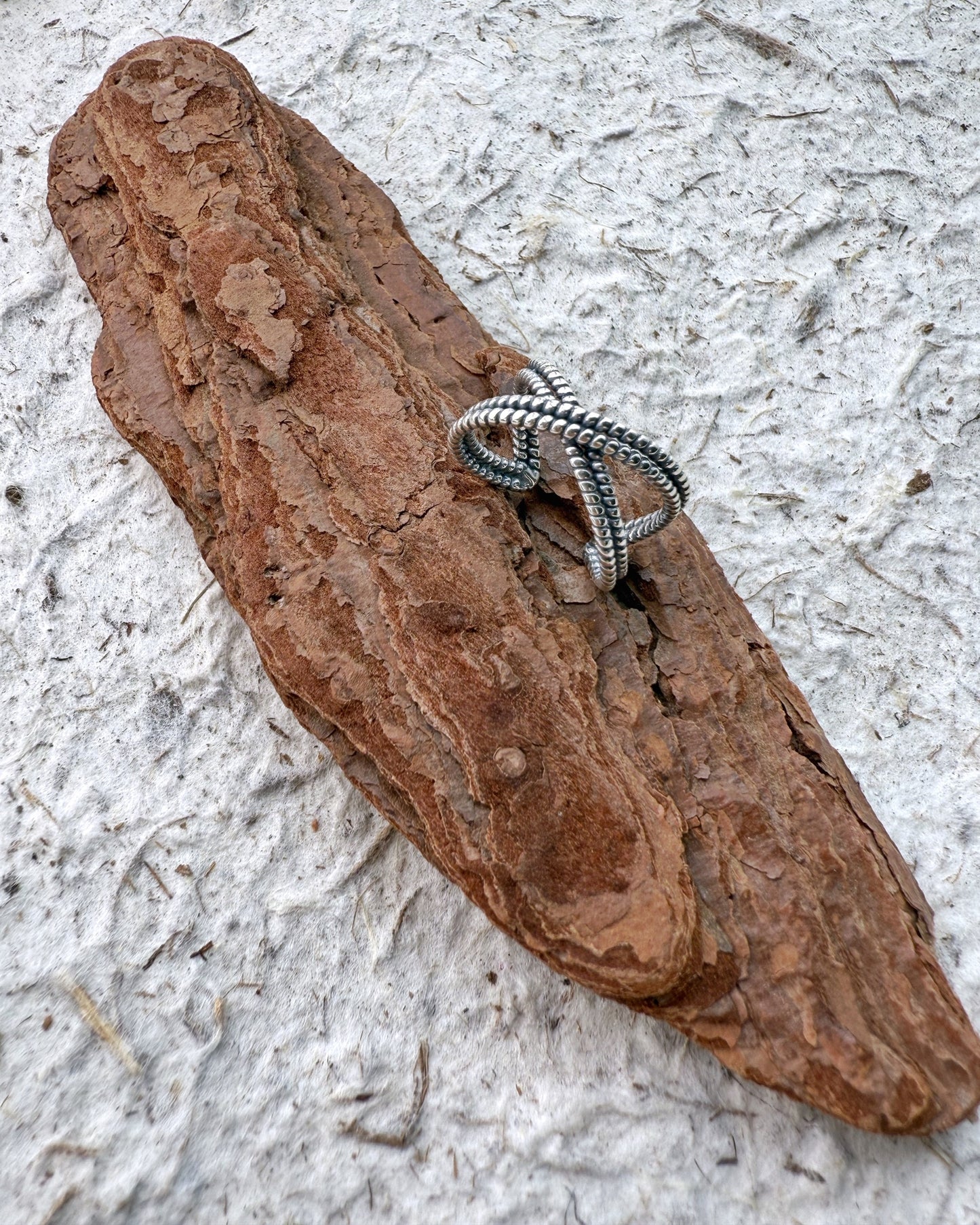 Spine Twist Ring