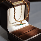 Twist Rope Necklace – Black/ Green Zircon
