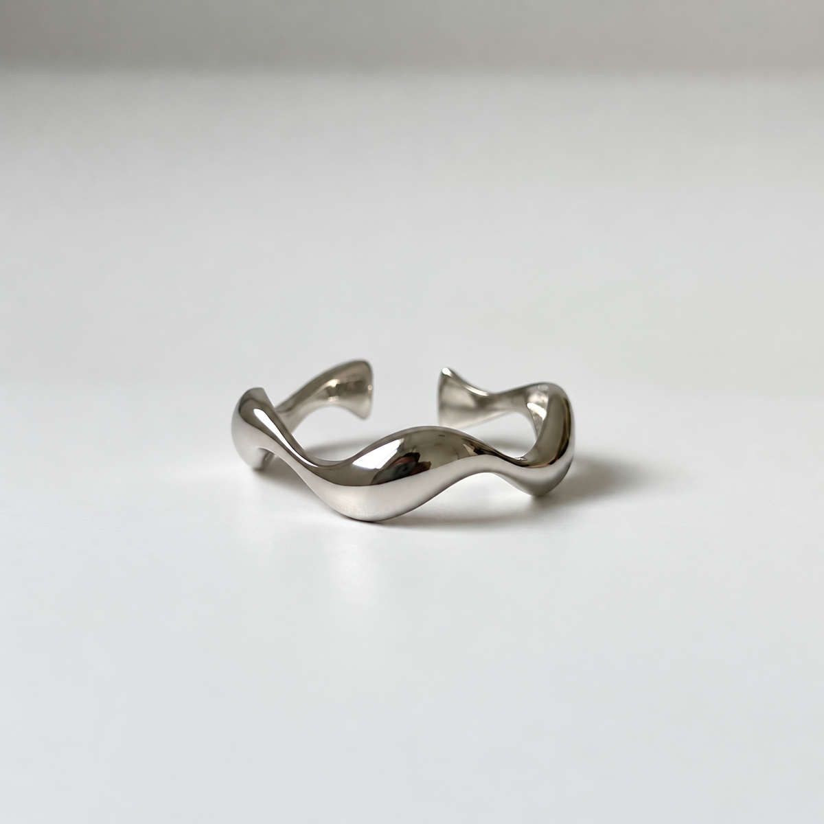 Waveform Ring