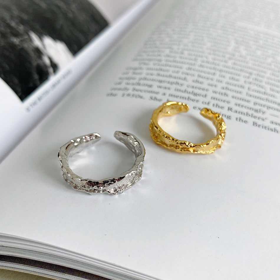 Crumpled Glow Ring