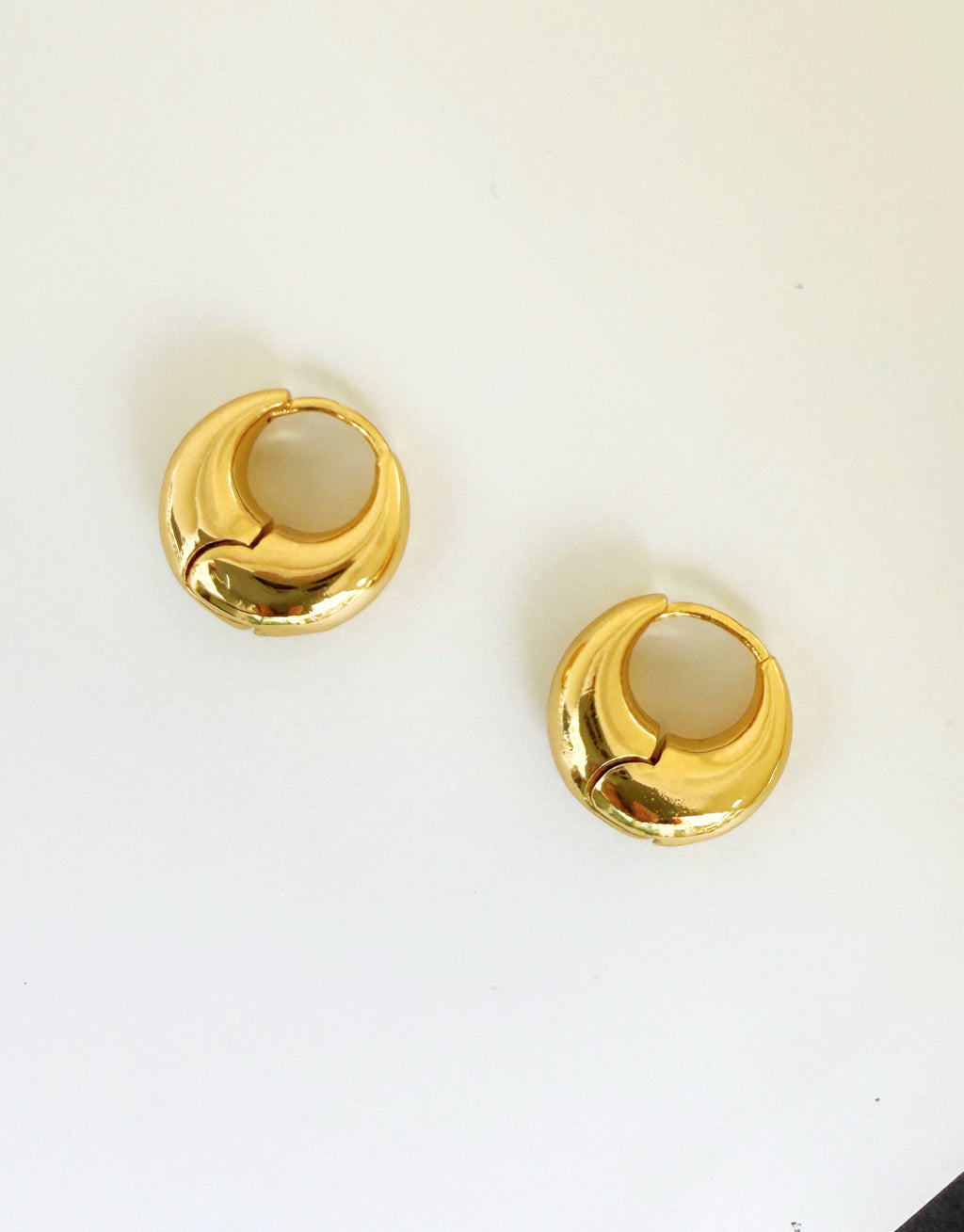 Luna Dome Hoops