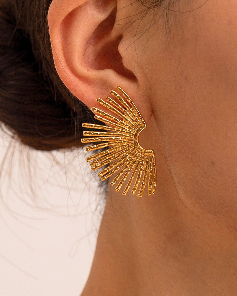 Radiant Arc Earrings – Golden Beam