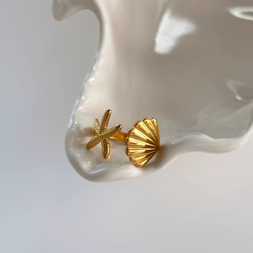 Shell & Starfish Ring