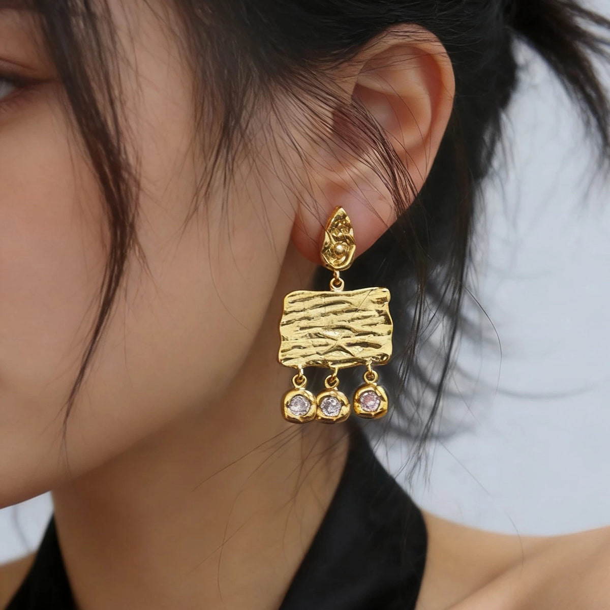 Gleam Drop Earrings