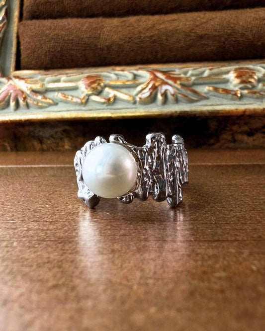 Pearl Rift Ring