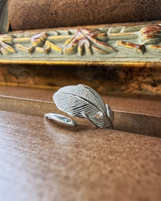 Feather Band Ring (925 Silver)