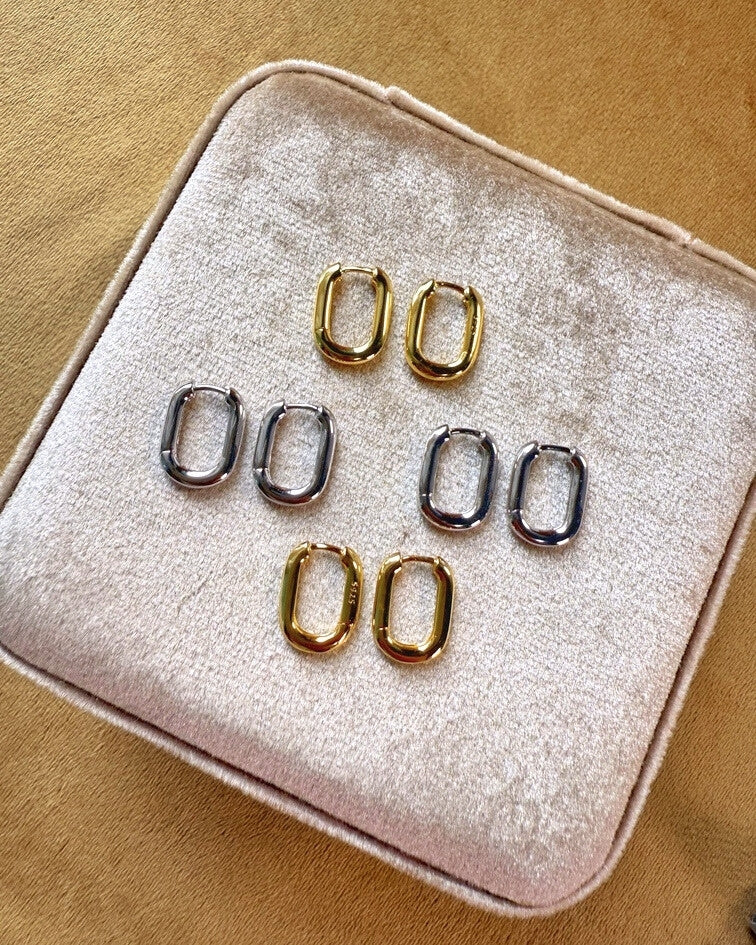 Eterna Square Hoops (Small)